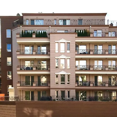 Center Kapana With Garage *