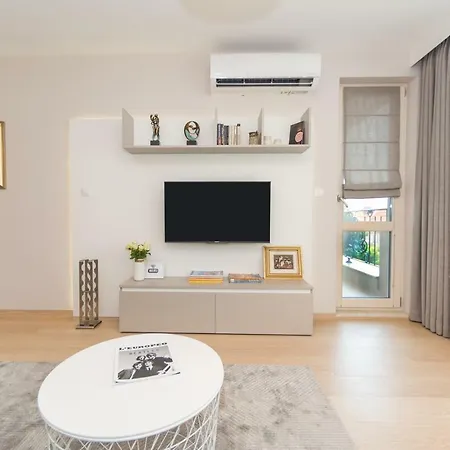 Center Kapana With Garage * Пловдив