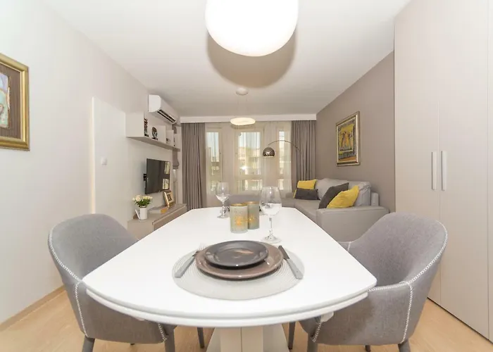 Center Kapana With Garage דירה *