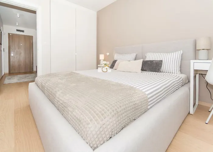 Center Kapana With Garage *