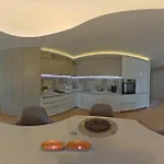 Center Kapana With Garage Апартаменты