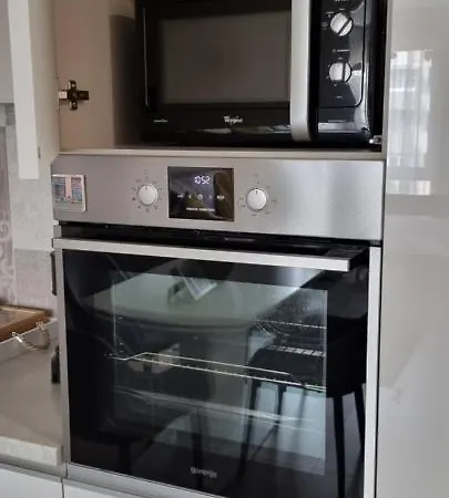 Apartment Center Kapana With Garage