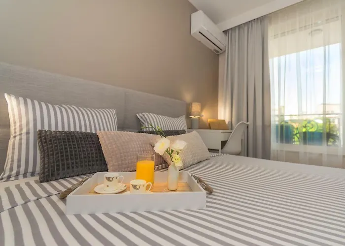 公寓 Center Kapana With Garage